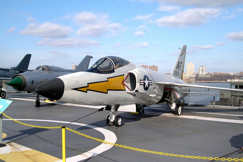 Grumman f11 Tiger самолет