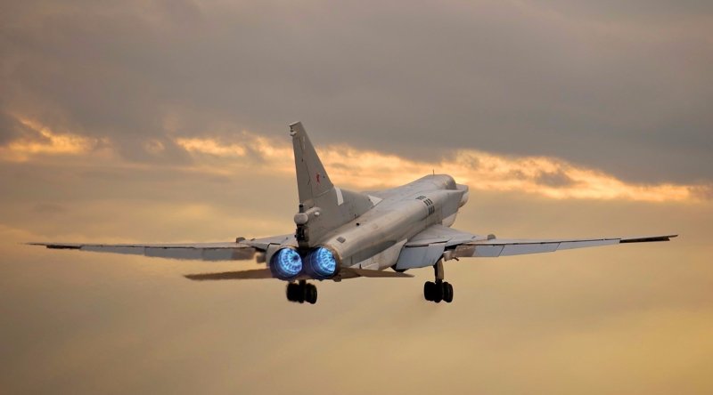 Ту-22 бомбардировщик
