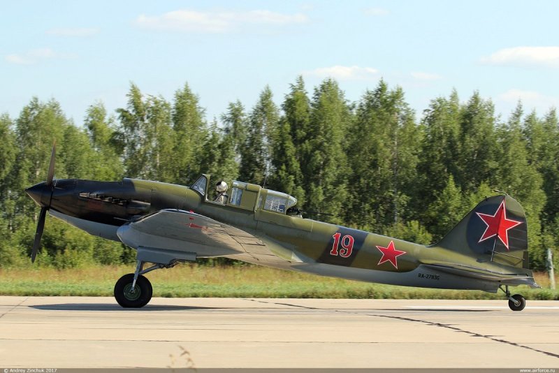 Штурмовик ил-2