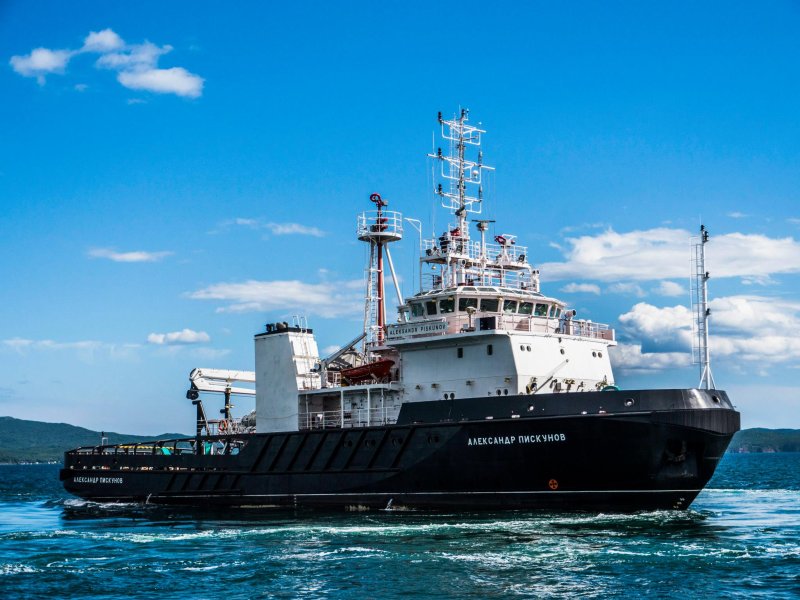 Морской буксир проекта 745 ВМФ России