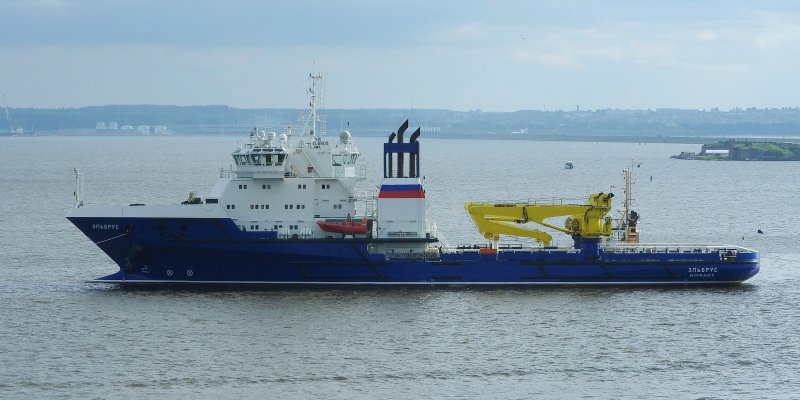 Эльбрус буксир морской проекта 23120