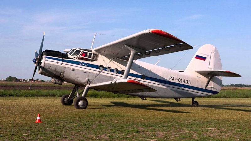 АН-2 биплан