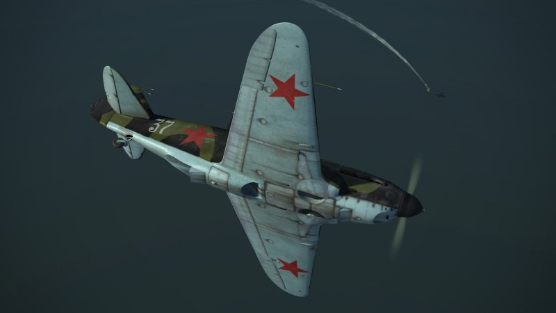 ЛАГГ 3 вишнёвого цвета