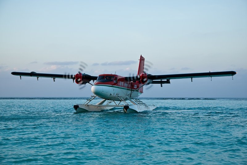 DHC-6 самолет