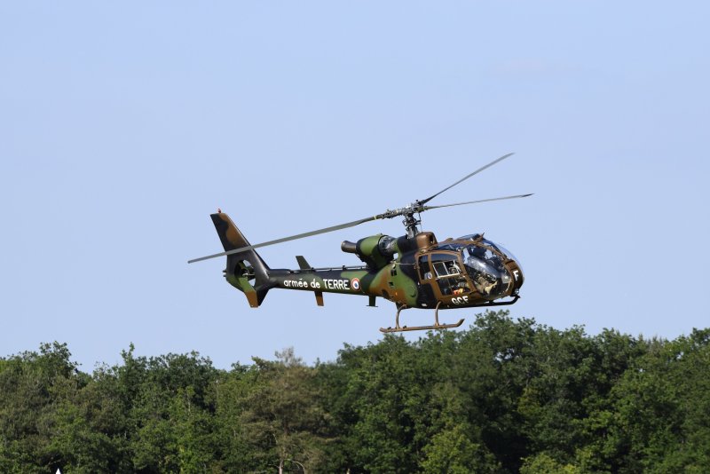 Вертолет sa 342 Gazelle