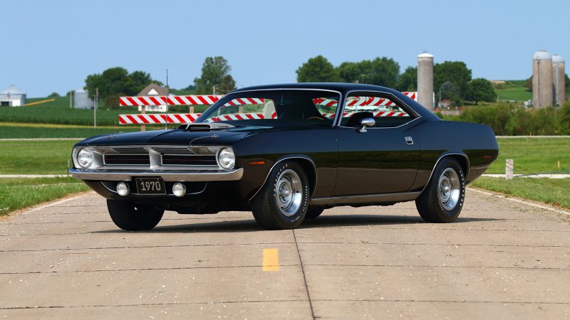 Машина Plymouth Hemi CUDA