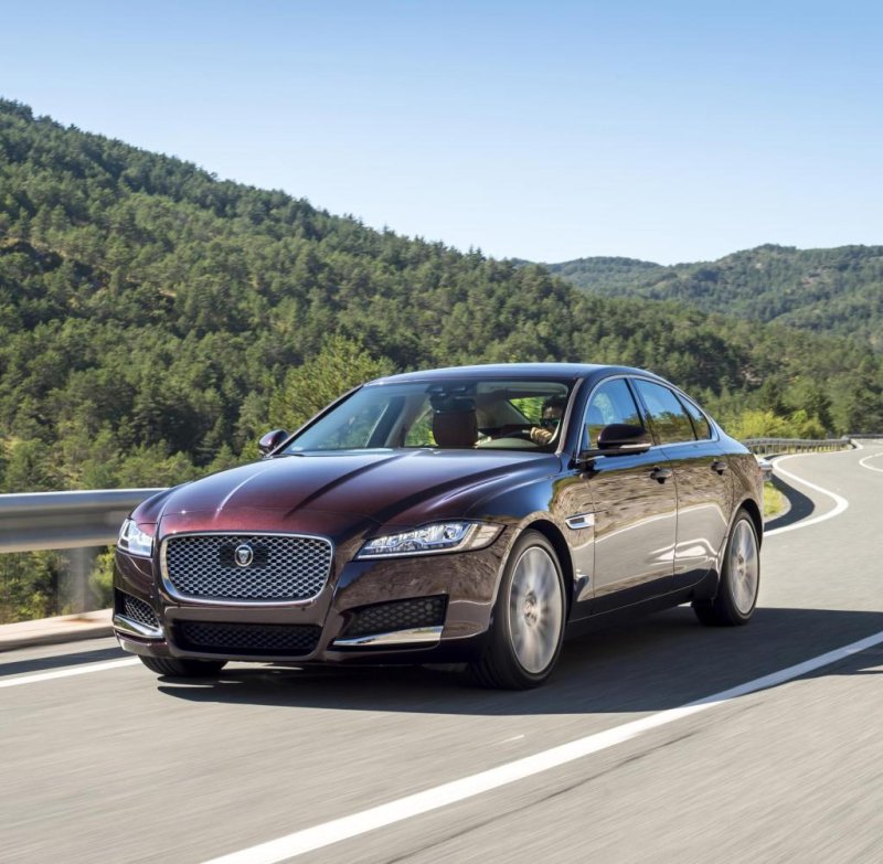 Jaguar XF 2020