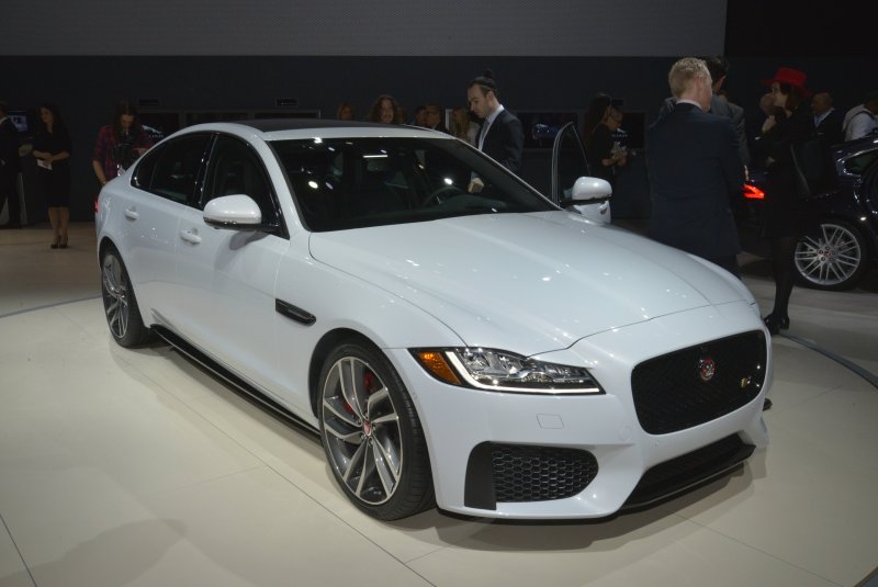 Jaguar XF 2016