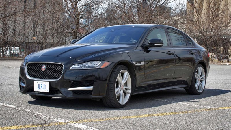 Jaguar XF R Sport