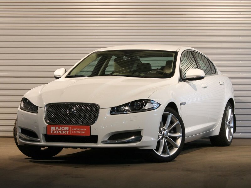 Jaguar XF 2013