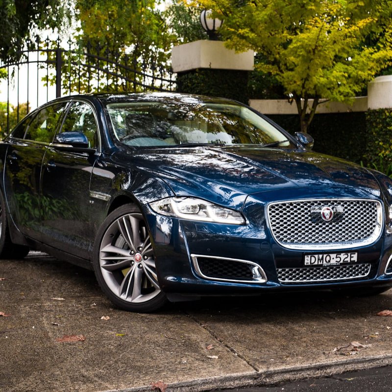 Ягуар XJ 2019
