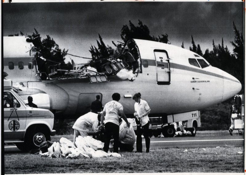 Боинг Aloha 1988