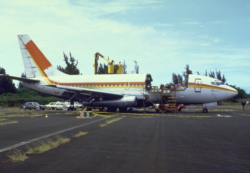 Боинг 737 АЛОХА