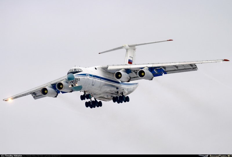 Самолет ил 76