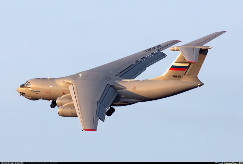 Самолёт ил-76мд-90а