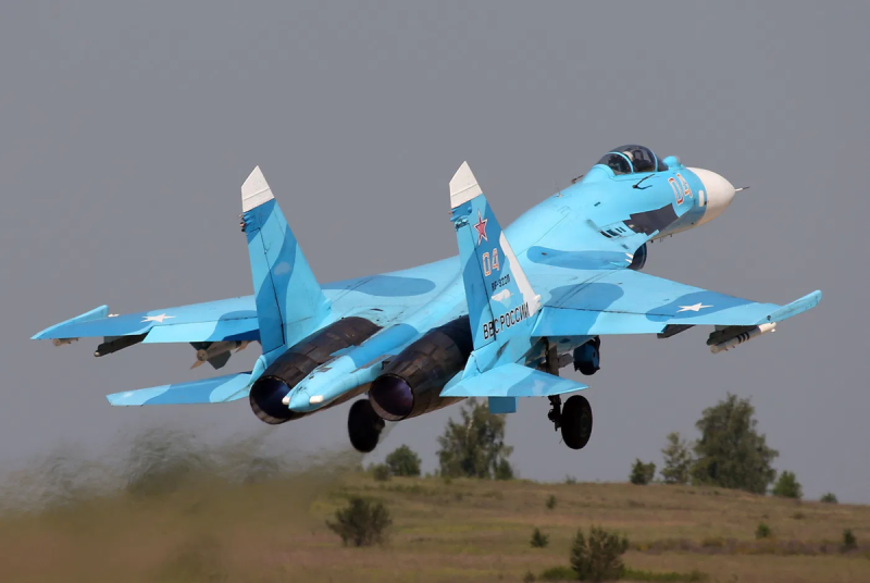 Истребитель Су-27