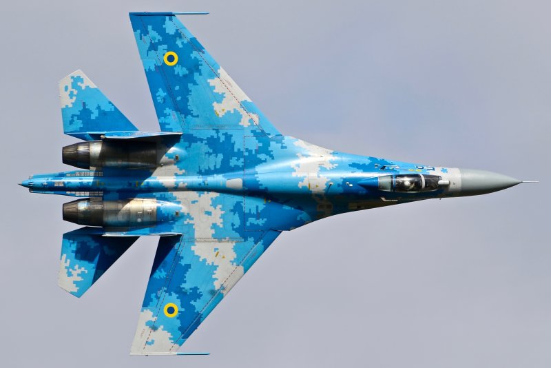 Боевые самолеты Су 27