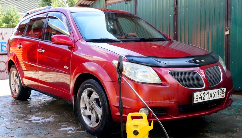 Toyota Voltz красный