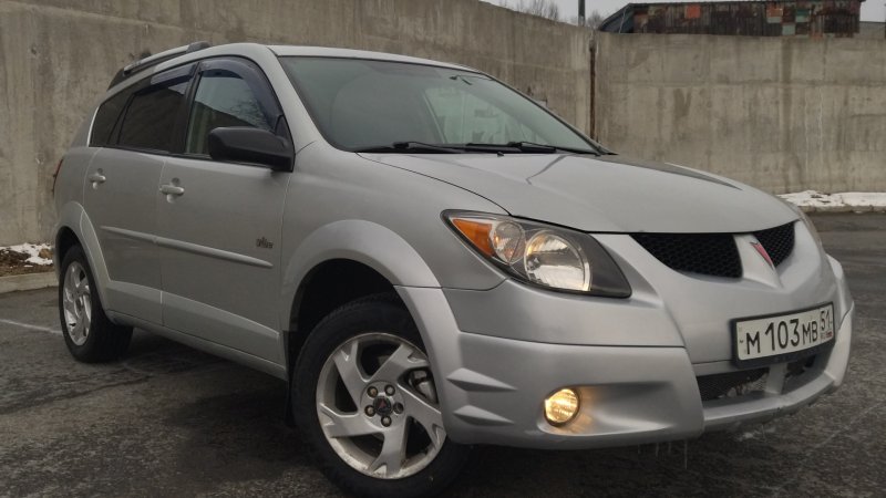 Чехлы на Pontiac Vibe 2003