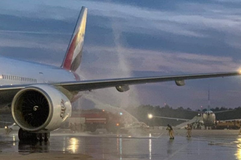 Боинг 777 Пулково