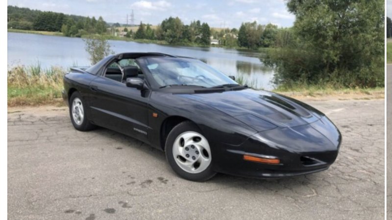 Pontiac Firebird 4