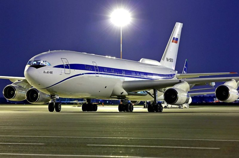 Ил 96 400 салон