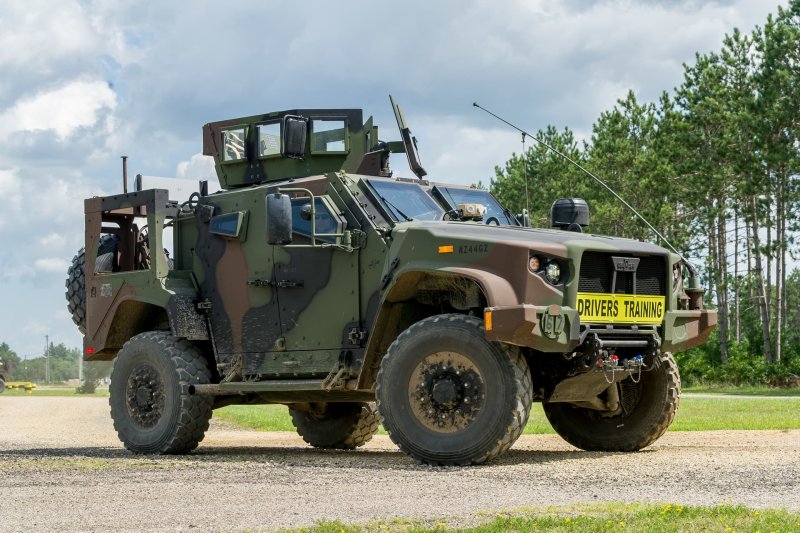 JLTV бронеавтомобиль
