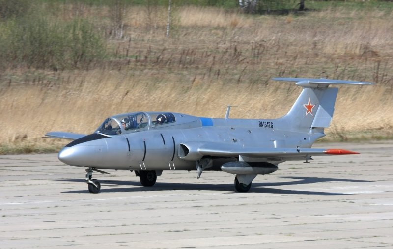 Aero l-29 Delfin самолёты Aero