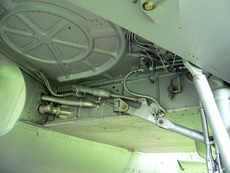 Су-17м3 шасси