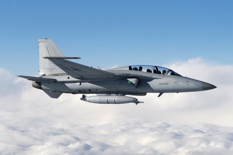 Самолёт Kai t-50 Golden Eagle