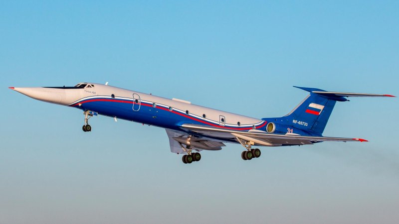 Ту-134 УБЛ черная Жемчужина