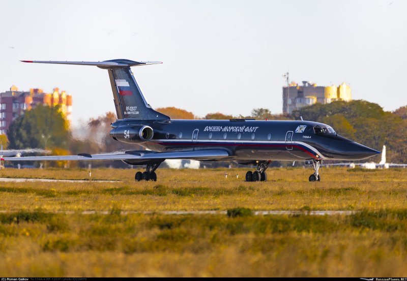 Ту-134убл Волга