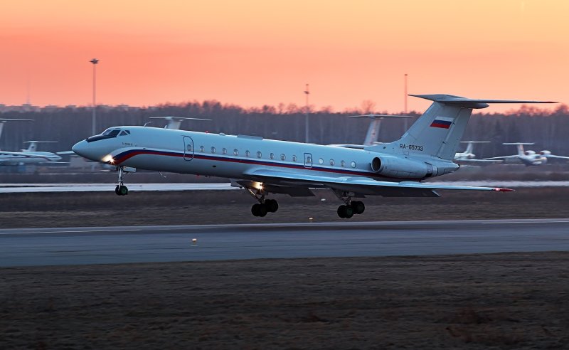 Самолет ту 134