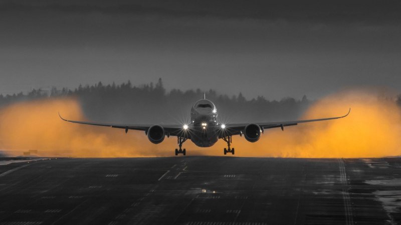 Самолет Airbus a350