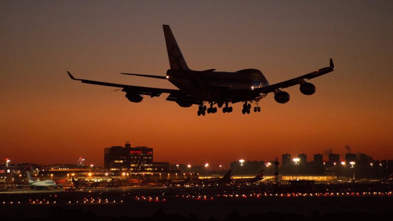 Боинг 747 посадка