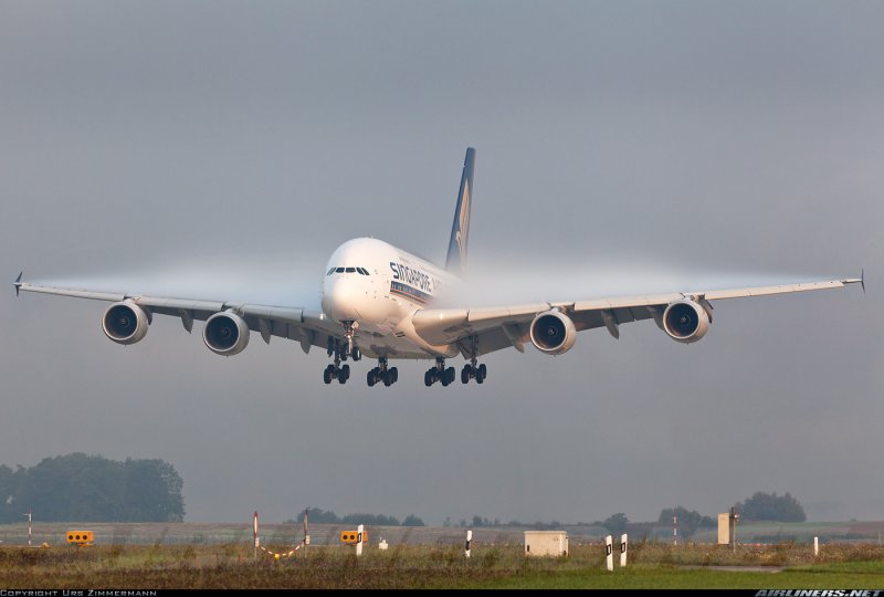 Airbus a380-841