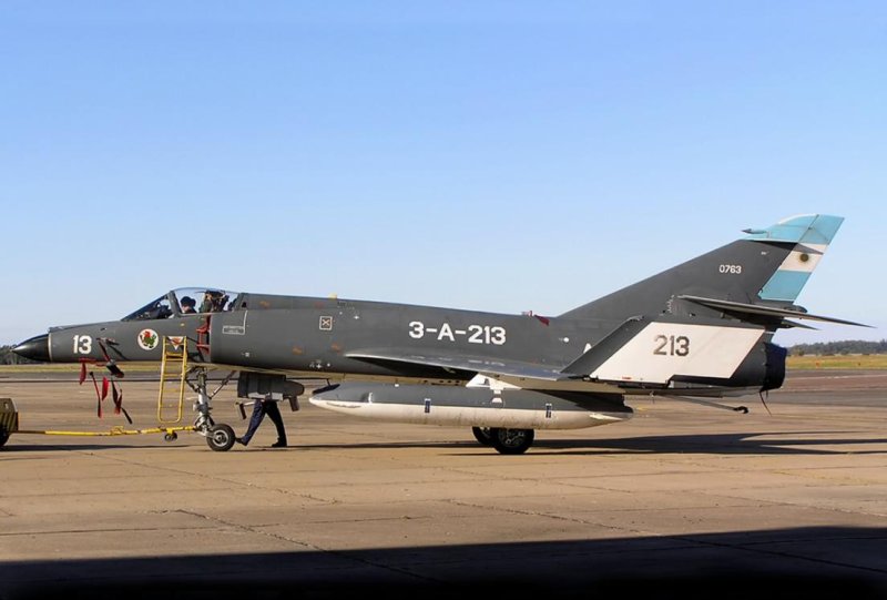 Dassault super Etendard кабина