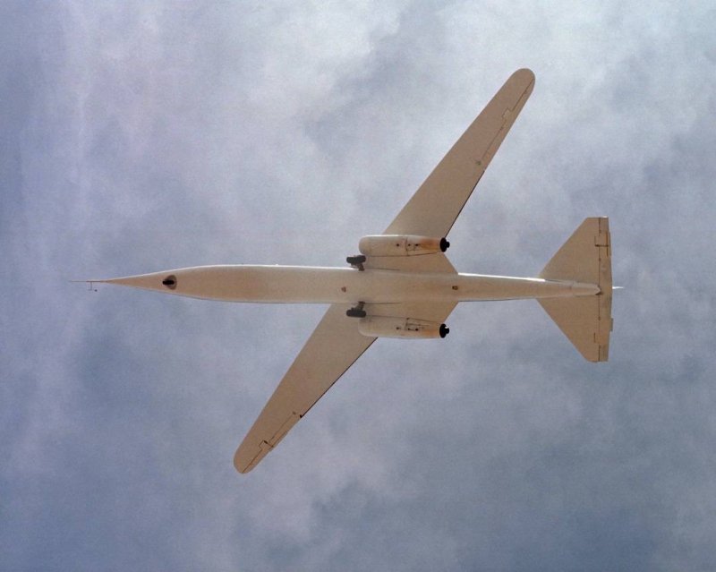 Ad-1 Oblique Wing