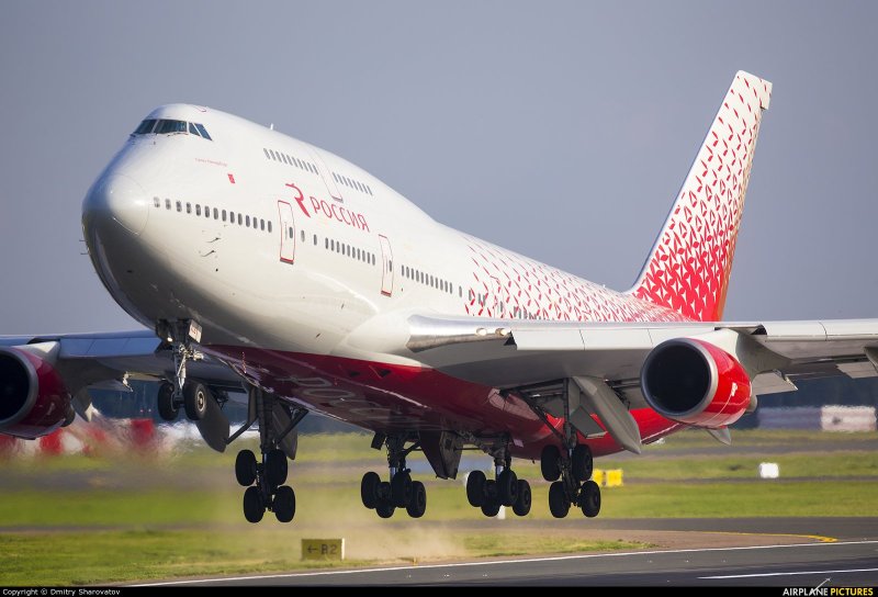 Боинг 747 авиакомпания Россия