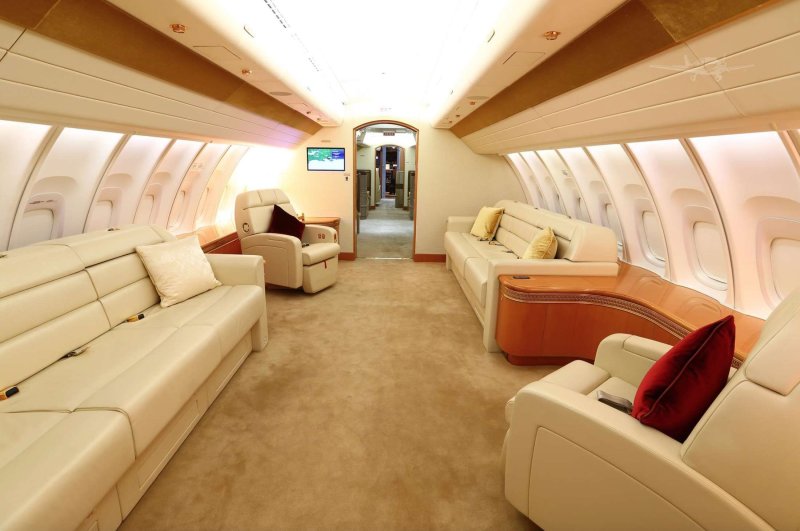 Boeing 747-8 салон