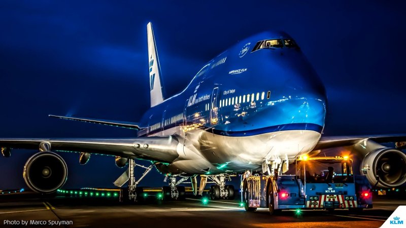 Боинг 747 экипаж