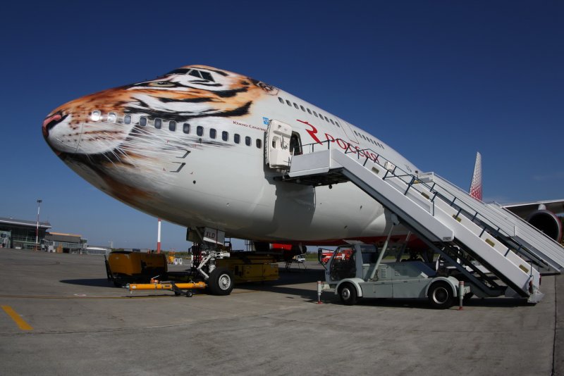 Boeing 747 в аэропорту Казани