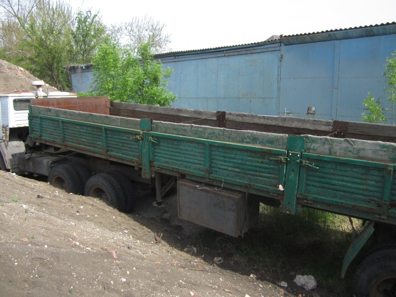 Полуприцеп бортовой ОДАЗ 9370