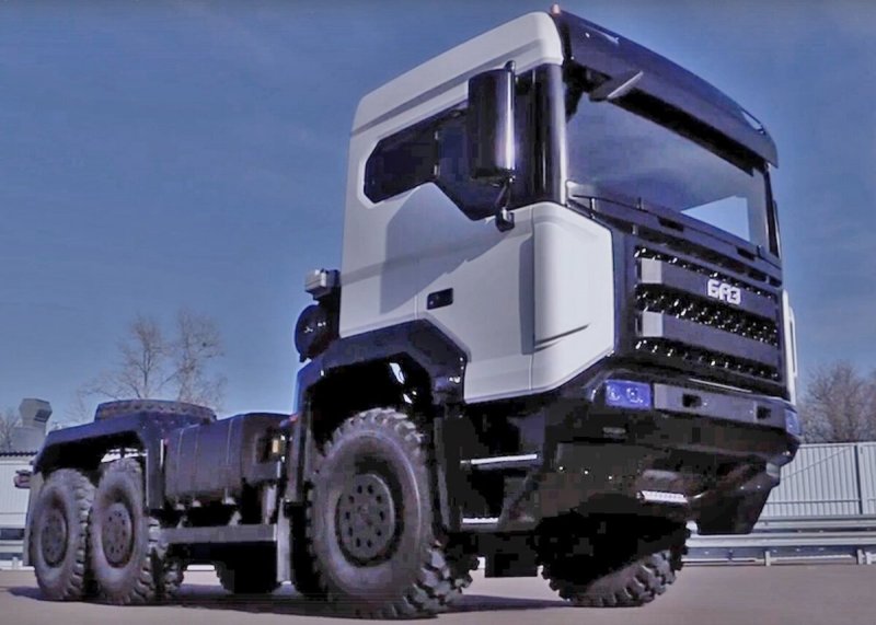 Брянский тягач баз s 36