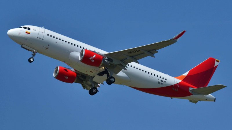 Airbus 320 200 самолет