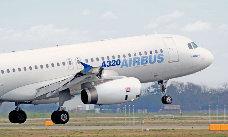 Самолёт Аэробус а320