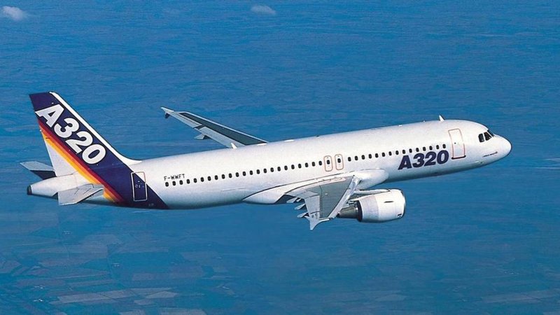Самолёт Аэробус а320