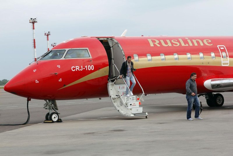Авиакомпания РУСЛАЙН самолеты