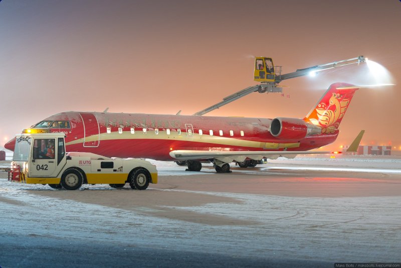 CRJ 200 самолет Rusline