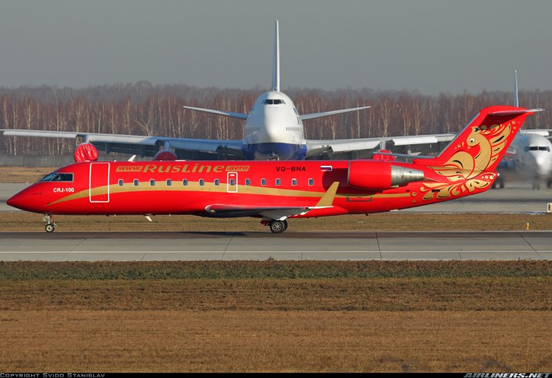 Самолёт Бомбардье CRJ-100/200
